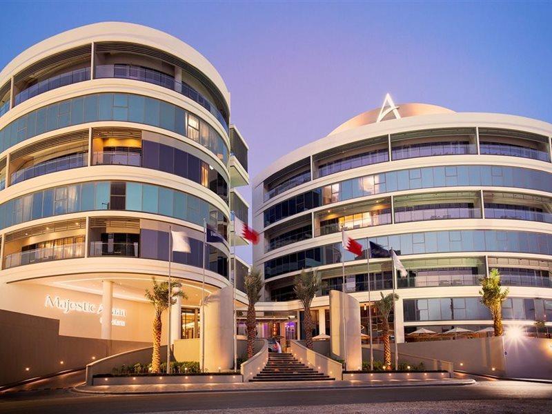 Majestic Arjaan By Rotana - Manama Aparthotel Exterior photo The Jumeirah Emirates Towers Hotel