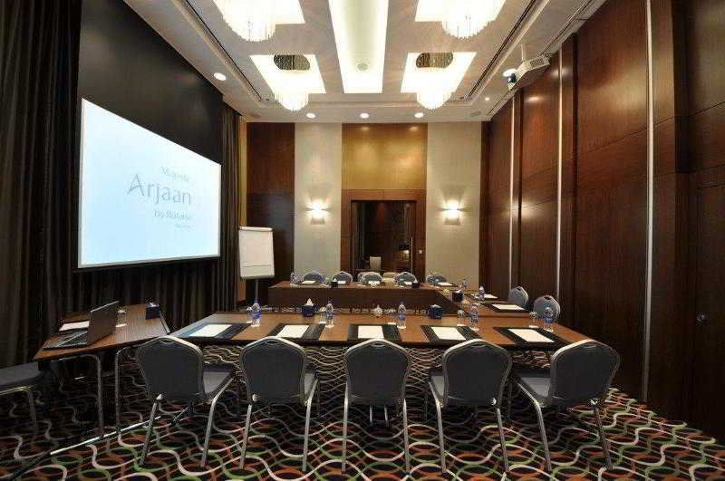 Majestic Arjaan By Rotana - Manama Aparthotel Exterior photo Meeting room